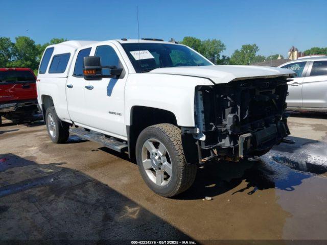  Salvage Chevrolet Silverado 2500