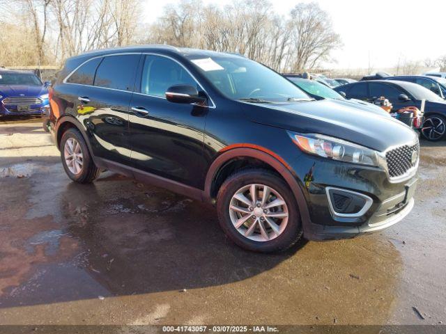  Salvage Kia Sorento
