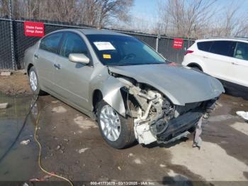  Salvage Nissan Altima