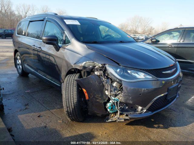  Salvage Chrysler Pacifica
