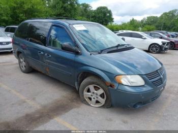  Salvage Dodge Grand Caravan