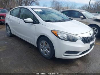  Salvage Kia Forte