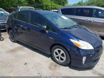  Salvage Toyota Prius