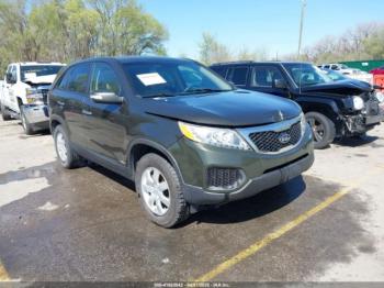  Salvage Kia Sorento