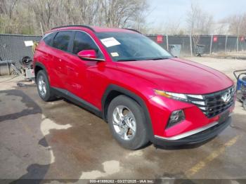  Salvage Hyundai TUCSON