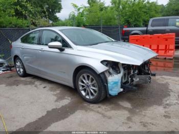  Salvage Ford Fusion