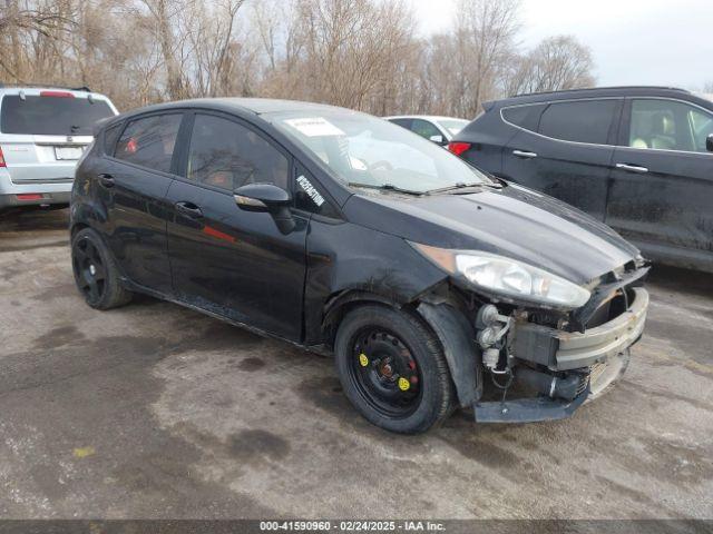  Salvage Ford Fiesta