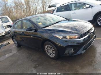  Salvage Kia Forte