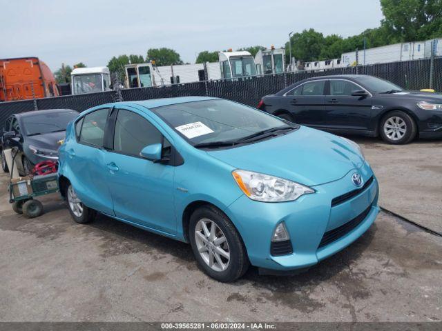  Salvage Toyota Prius c