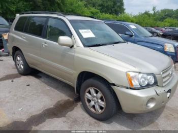  Salvage Toyota Highlander