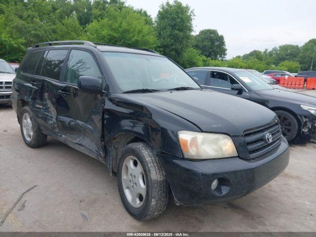  Salvage Toyota Highlander