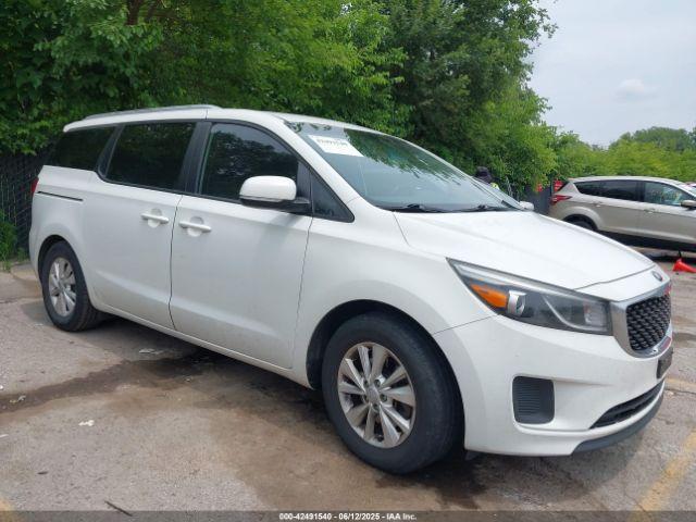  Salvage Kia Sedona
