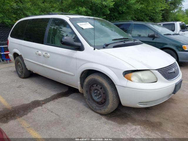  Salvage Chrysler Town & Country