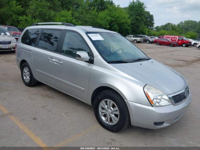  Salvage Kia Sedona