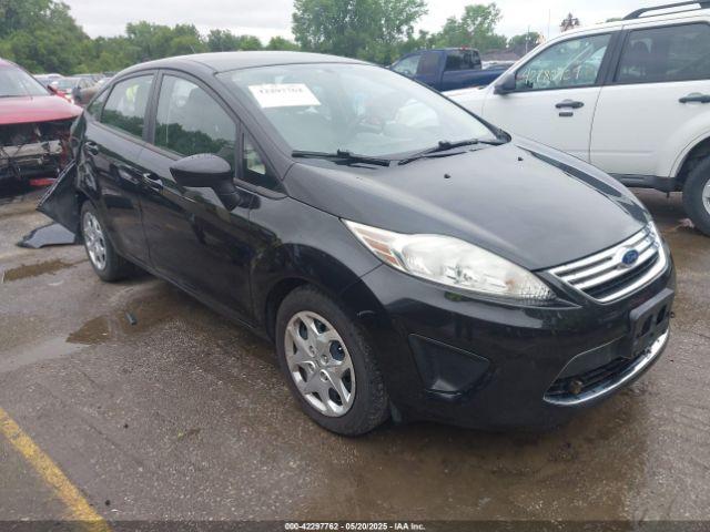  Salvage Ford Fiesta