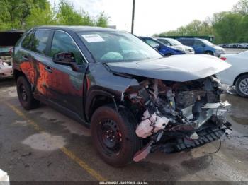  Salvage Toyota RAV4