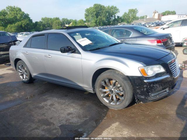  Salvage Chrysler 300