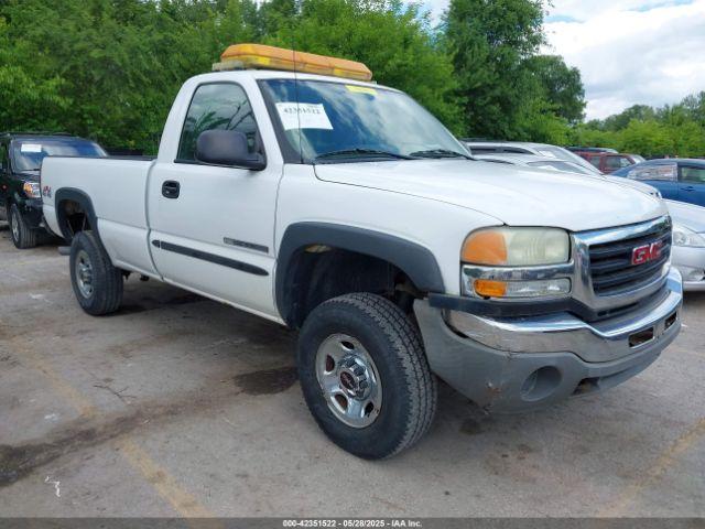  Salvage GMC Sierra 2500