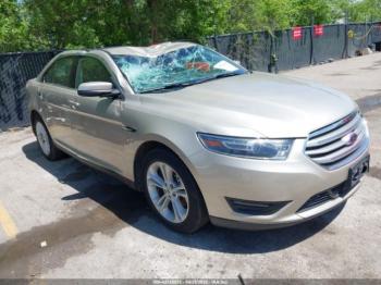  Salvage Ford Taurus