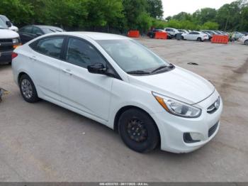  Salvage Hyundai ACCENT