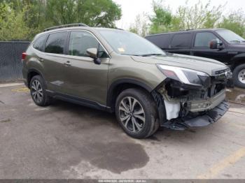  Salvage Subaru Forester