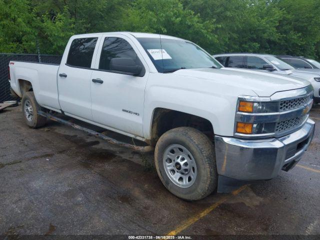  Salvage Chevrolet Silverado 2500