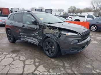  Salvage Jeep Cherokee