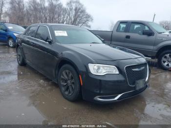  Salvage Chrysler 300