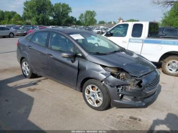  Salvage Ford Fiesta