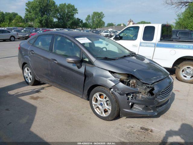  Salvage Ford Fiesta