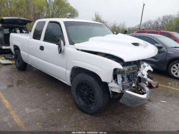  Salvage Chevrolet Silverado 1500