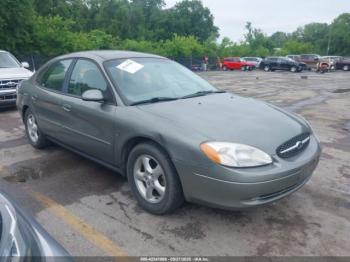  Salvage Ford Taurus