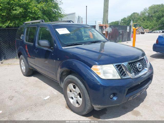  Salvage Nissan Pathfinder