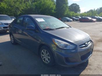  Salvage Hyundai ACCENT