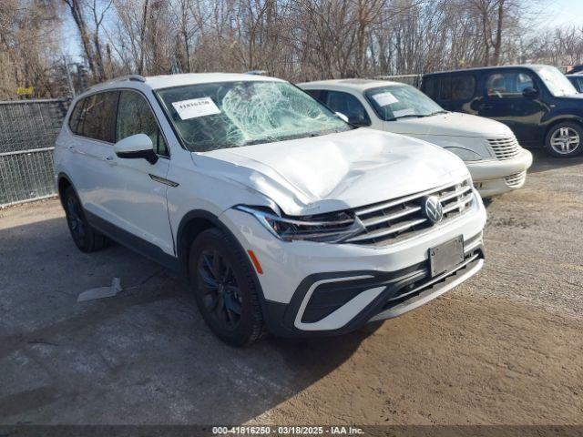 Salvage Volkswagen Tiguan