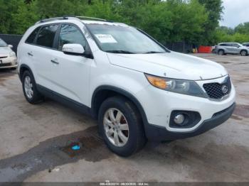 Salvage Kia Sorento