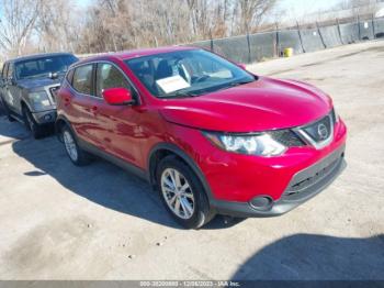  Salvage Nissan Rogue
