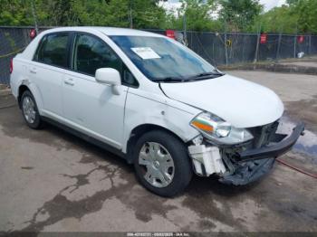  Salvage Nissan Versa
