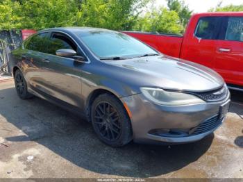  Salvage Chrysler 200