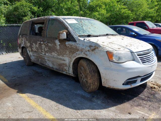  Salvage Chrysler Town & Country