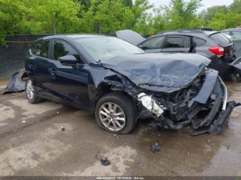  Salvage Mazda Mazda3