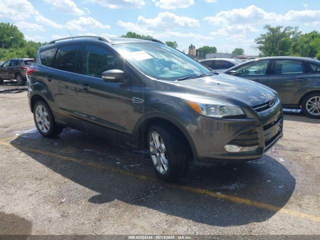  Salvage Ford Escape
