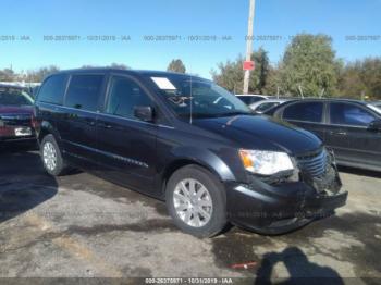  Salvage Chrysler Town & Country