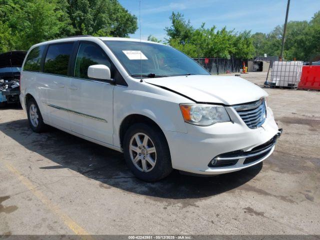  Salvage Chrysler Town & Country