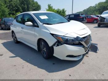  Salvage Nissan LEAF