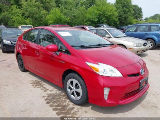  Salvage Toyota Prius