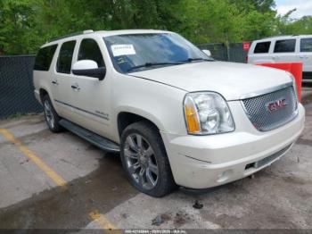  Salvage GMC Yukon