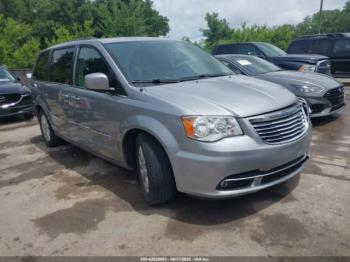  Salvage Chrysler Town & Country