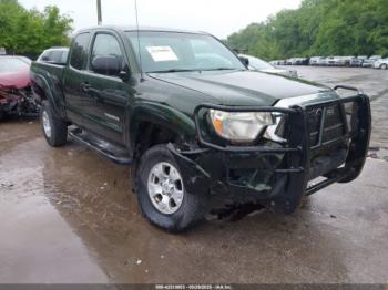  Salvage Toyota Tacoma