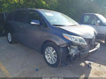  Salvage Toyota Sienna